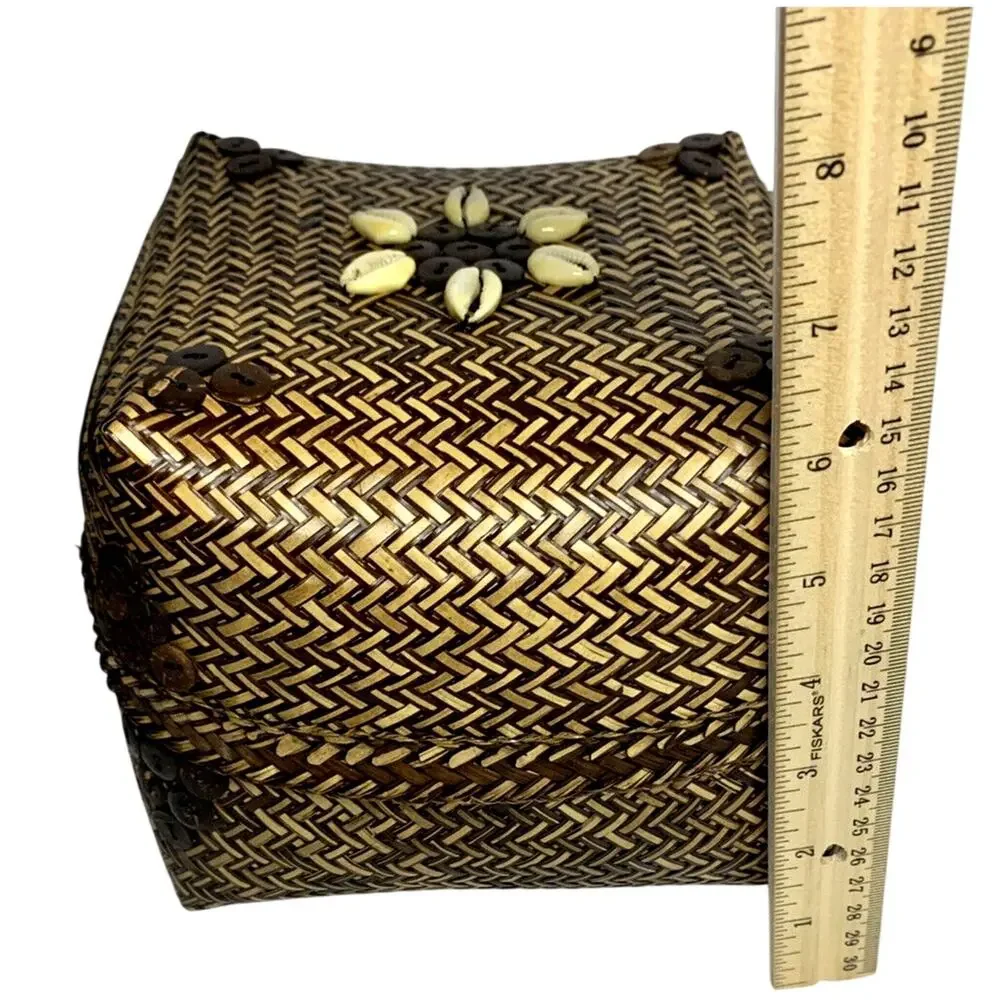 Square Chunky Hand Woven Nesting Baskets Shell & Button Lid Storage Boho Coastal